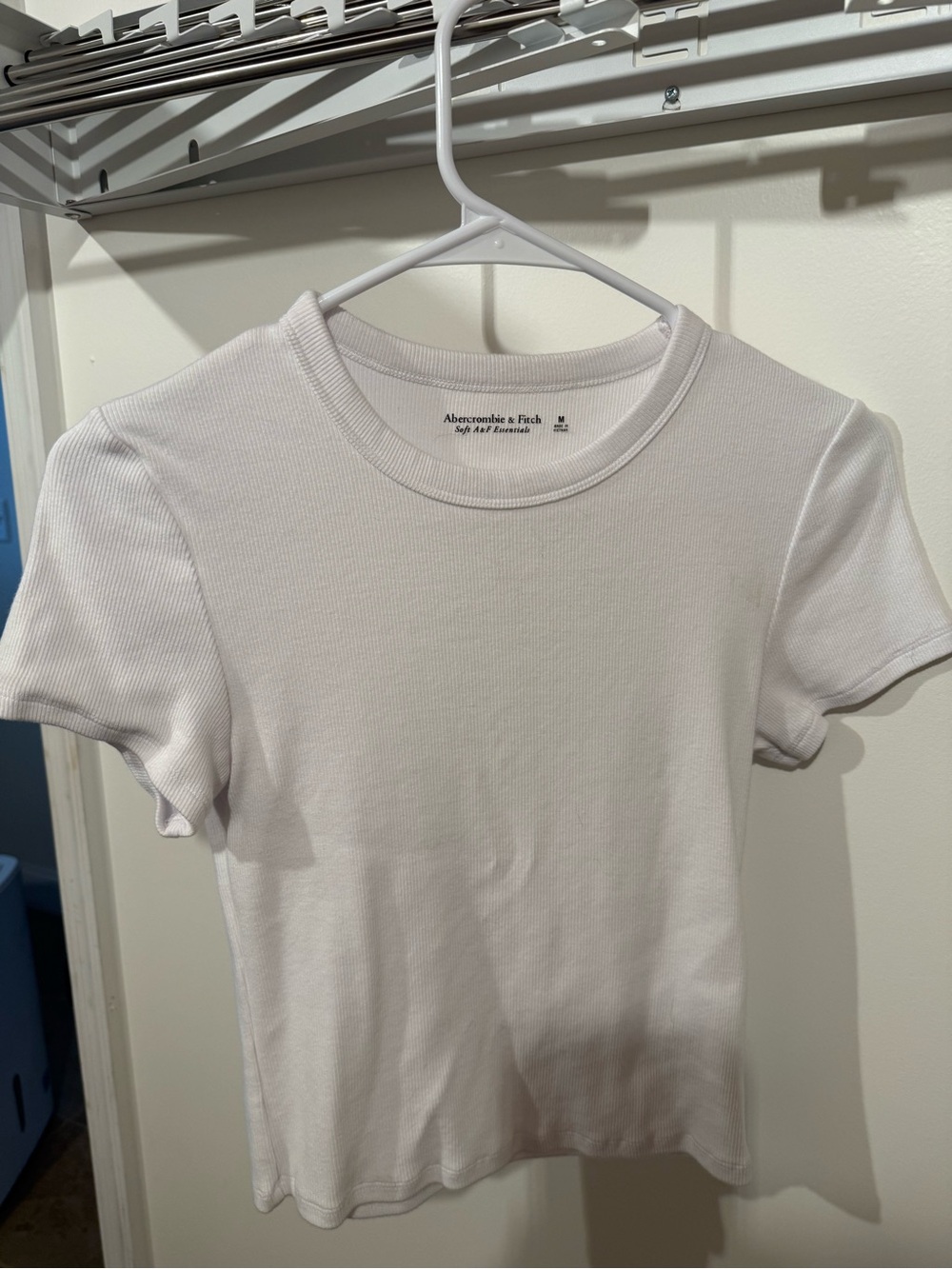 Abercrombie & Fitch White Ribbed Short Sleeve Tee